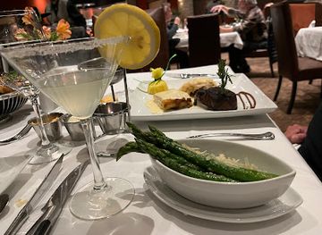 colorado/colorado-river-valley/restaurant/seven-rivers-steaks-seafood-and-spirits
