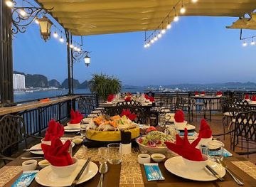 vietnam/ha-long/bai-chay/restaurant/nha-hang-ngoc-luc-bao-nha-hang-hai-san-quang-ninh