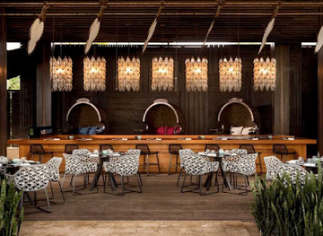 puerto-rico/dorado/restaurant/positivo-sand-bar