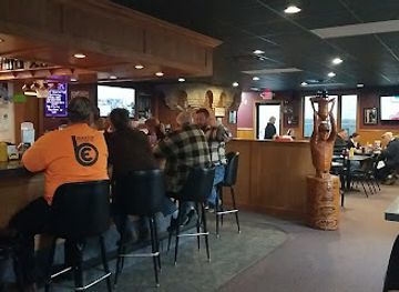 iowa/newton/restaurant/tavern-36