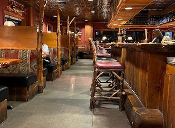 wisconsin/wisconsin-dells/restaurant/moosejaw-pizza-dells-brewing-co