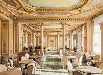 france/ile-de-france/restaurant/cafe-de-la-paix