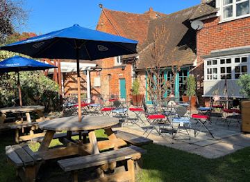 united-kingdom/berkshire/restaurant/winning-post-pub-dining