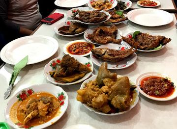 indonesia/west-kalimantan/restaurant/puring-jaya-restaurant