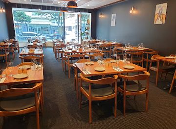 australia/mid-west/restaurant/emerge