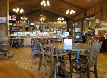 tennessee/highland-rim/restaurant/tennessean-travel-stop