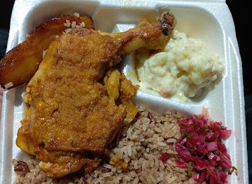 belize/corozal-town/restaurant/mario-s-vip