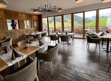 Restaurant | Bar Troadkastn