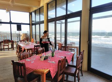 bulgaria/pomorie/restaurant/beach-bistro-pano