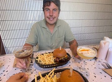 australia/eyre-peninsula/restaurant/and-the-rebel