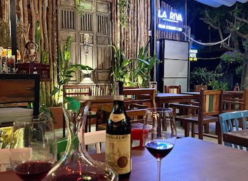 vietnam/hoi-an/an-bang-beach/restaurant/la-riva-an-bang-italian-restaurant-bar