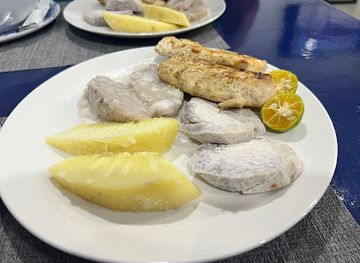 micronesia/kosrae/restaurant/island-hopper-restaurant