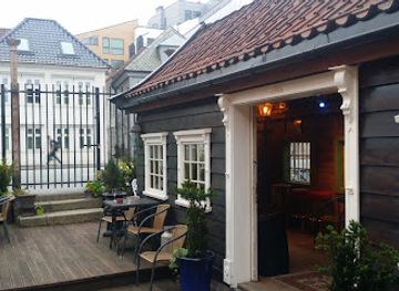 norway/bergen/nygardshoyden/restaurant/nosteboden