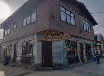 argentina/torres-del-paine-national-park/restaurant/cafe-kaiken