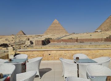 egypt/giza-plateau/restaurant/upper-attract-cafe-and-restaurant