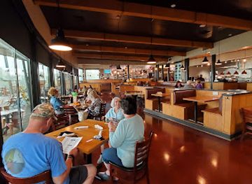 washington/the-columbia-basin/restaurant/anthony-s-at-columbia-point