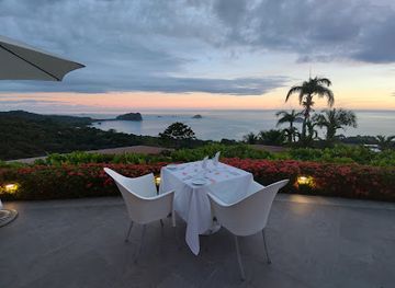 costa-rica/manuel-antonio/restaurant/le-papillon-restaurante