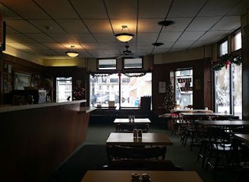 maine/biddeford/restaurant/pizza-by-alex