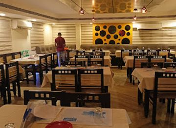 india/kozhikode/restaurant/bombay-restaurant