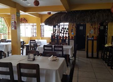 mexico/chiapas/palenque/restaurant/las-tinajas