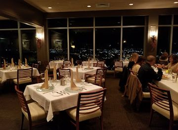 Dauphin’s Casual Fine-Dining