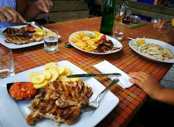 slovenia/koper/restaurant/emonec