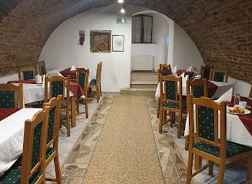 romania/sighisoara/restaurant/stag-house