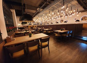 germany/stuttgart/restaurant/stuttgarter-ratskeller