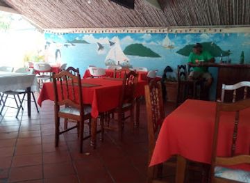 saint-vincent-and-the-grenadines/mustique/restaurant/de-bistro