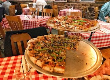 vermont/lake-champlain/restaurant/american-flatbread-burlington-hearth