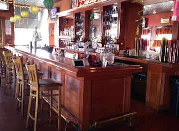 kentucky/fort-thomas/restaurant/mokka-and-the-sunset-bar-and-grill