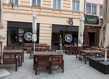 hungary/szekesfehervar/restaurant/ahoj-sorozo-a-pragahoz