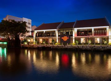 malaysia/malacca/jonker-street/restaurant/hard-rock-cafe-melaka