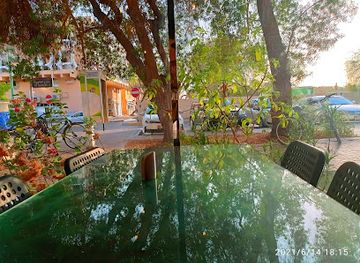 united-arab-emirates/al-ain-oasis/restaurant/white-paragon-restaurant