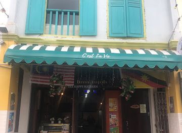 malaysia/sarawak/restaurant/the-happy-matbakh-limatujoh