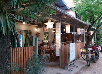laos/luang-prabang/restaurant/bamboo-garden-restaurant