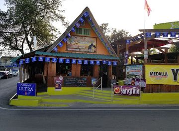 puerto-rico/la-parguera/restaurant/yolanda-s-bar-and-grill