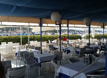 croatia/kvarner/restaurant/vojko