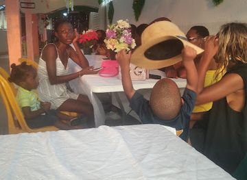 cameroon/limbe-beach/restaurant/the-cliff-bistro-coconut-island-limbe