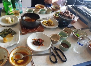 south-korea/jeonju/restaurant/haeyuldam