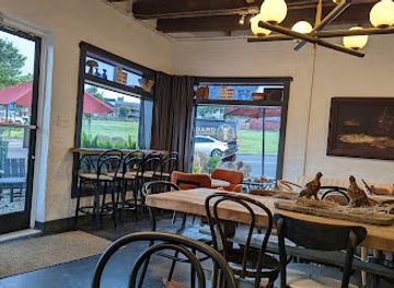 tennessee/highland-rim/restaurant/buck-and-board