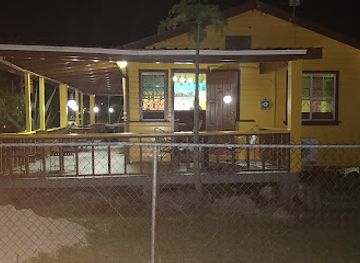 antigua-and-barbuda/saint-john/restaurant/cool-runnings-restaurant-bar