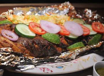 ghana/ahanta/restaurant/honest-chef-restaurant-pub-event-center