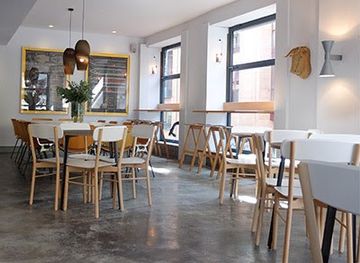spain/madrid/malasana/restaurant/cafe-federal