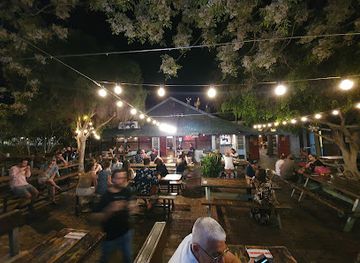 australia/alice-springs/restaurant/monte-s-lounge