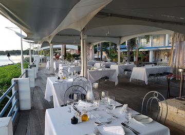 barbados/welchman-hall/restaurant/paul-owens-at-the-beach-house