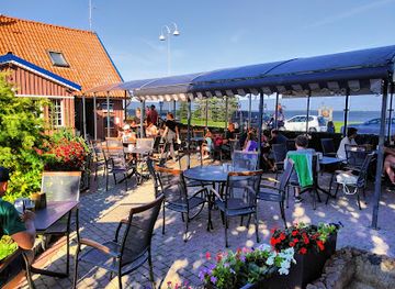 lithuania/nida-beach/restaurant/zvejone