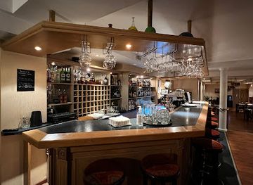 latvia/liepaja/restaurant/oskars