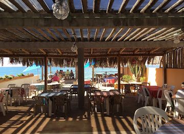 mexico/mazatlan/restaurant/surf-s-up-beach-cafe