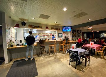 california/burbank/restaurant/gus-s-world-famous-fried-chicken